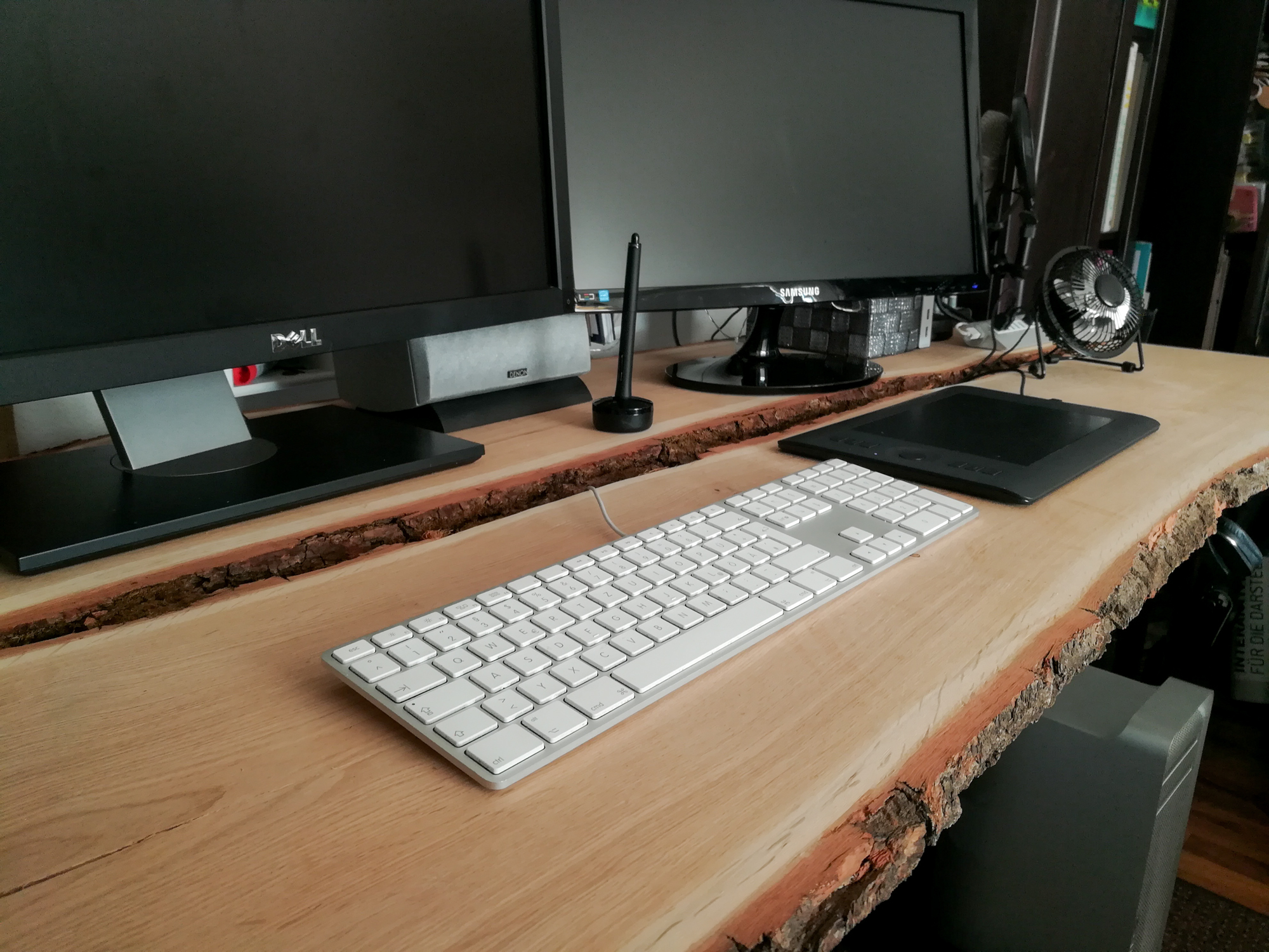 DIY-Holz-Schreibtisch-selber-bauen-Creative-Material-43 ...